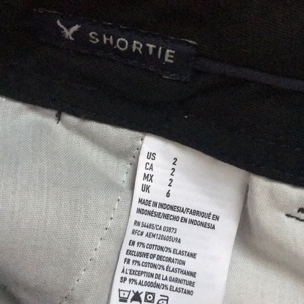 American Eagle shorts 🖤 - Picture 5 of 5